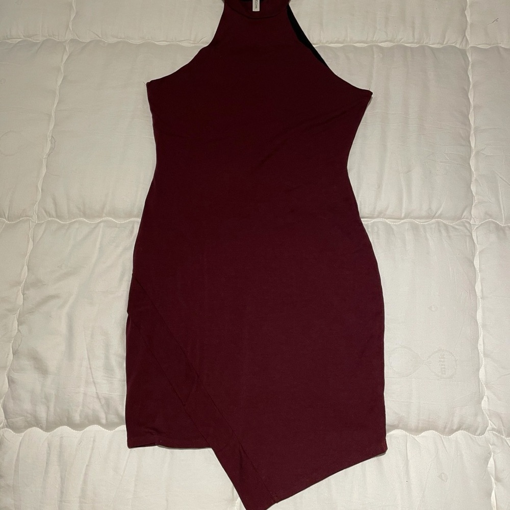 A+ Ellen burgundy body con dress
